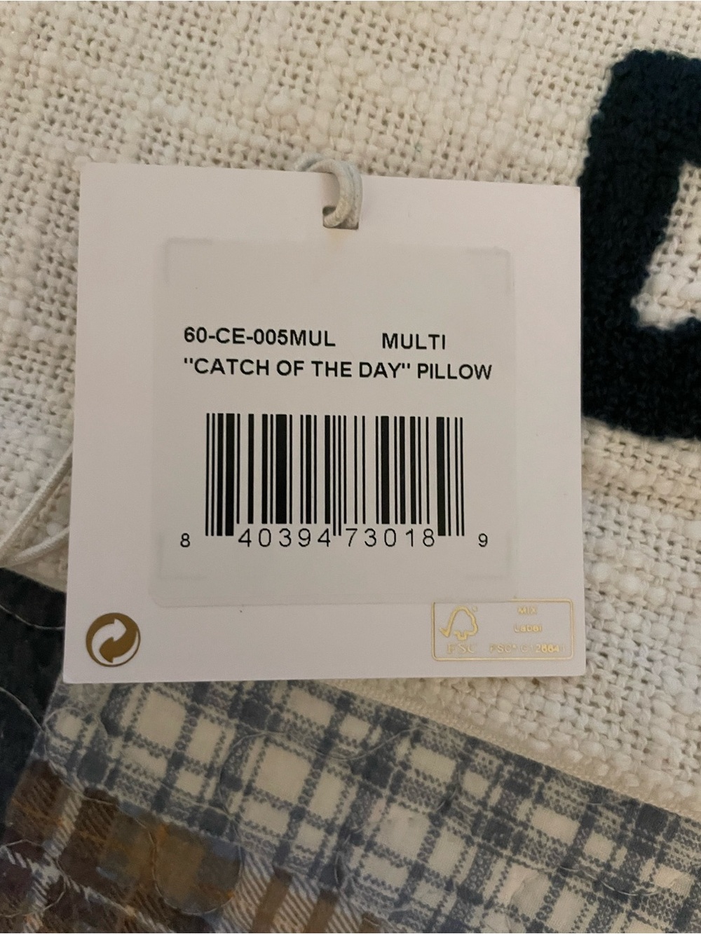 Shiraleah Catch of the Day Coastal Throw Pillow NWT - Picture 4 of 6